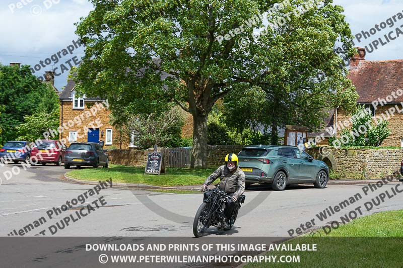 Vintage motorcycle club;eventdigitalimages;no limits trackdays;peter wileman photography;vintage motocycles;vmcc banbury run photographs